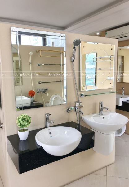 Gương hình chữ nhật cho phòng tắm
