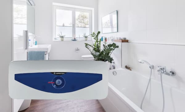 Máy tắm nước nóng Ariston Slim Blu 20
